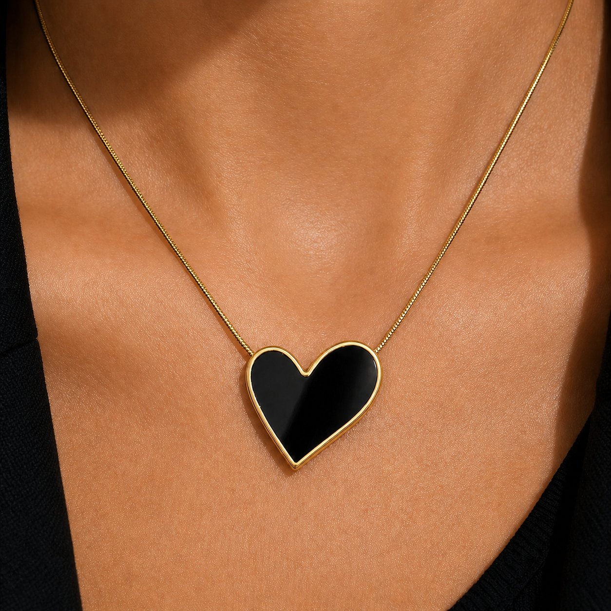 Asymmetric Black Pendant