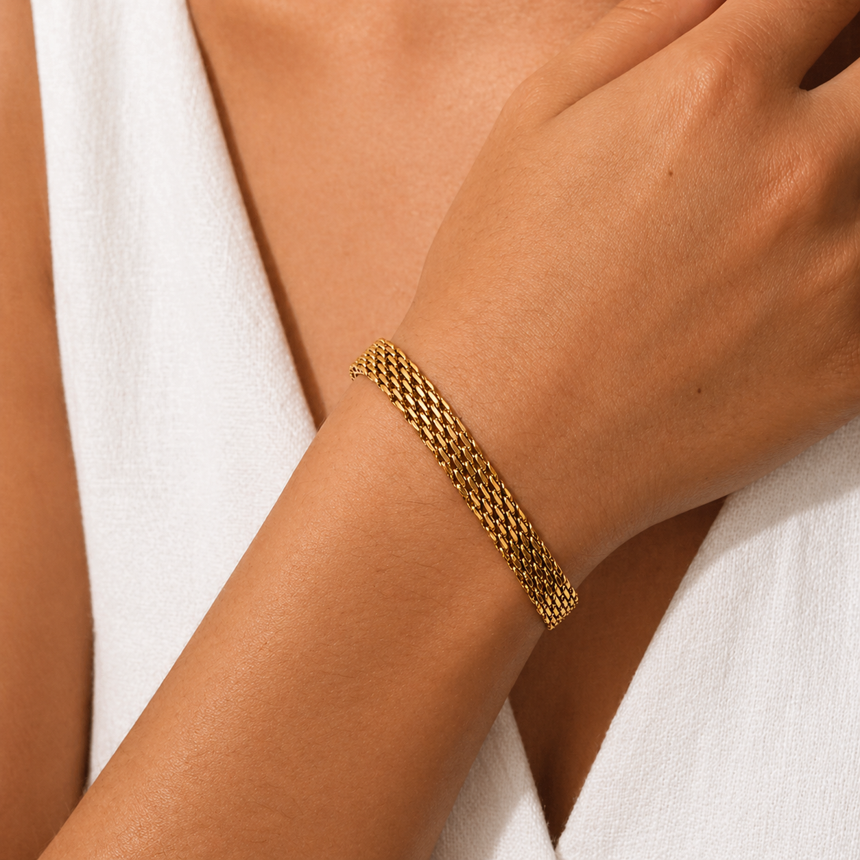 Golden Mesh Bracelet