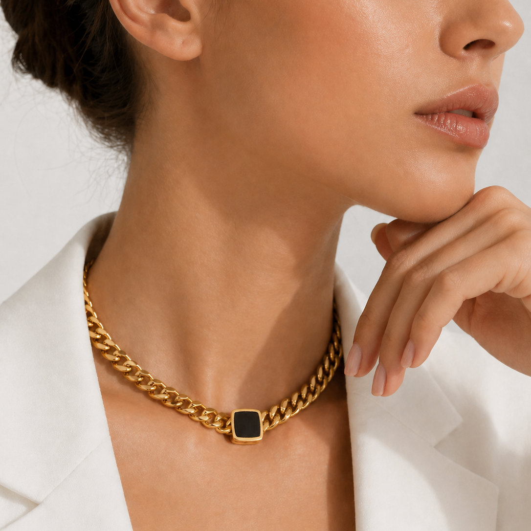 Velvet Dusk Necklace