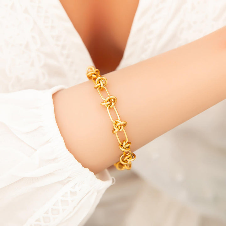 Golden Knot Bracelet