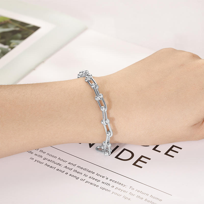 The Love Link Bracelet