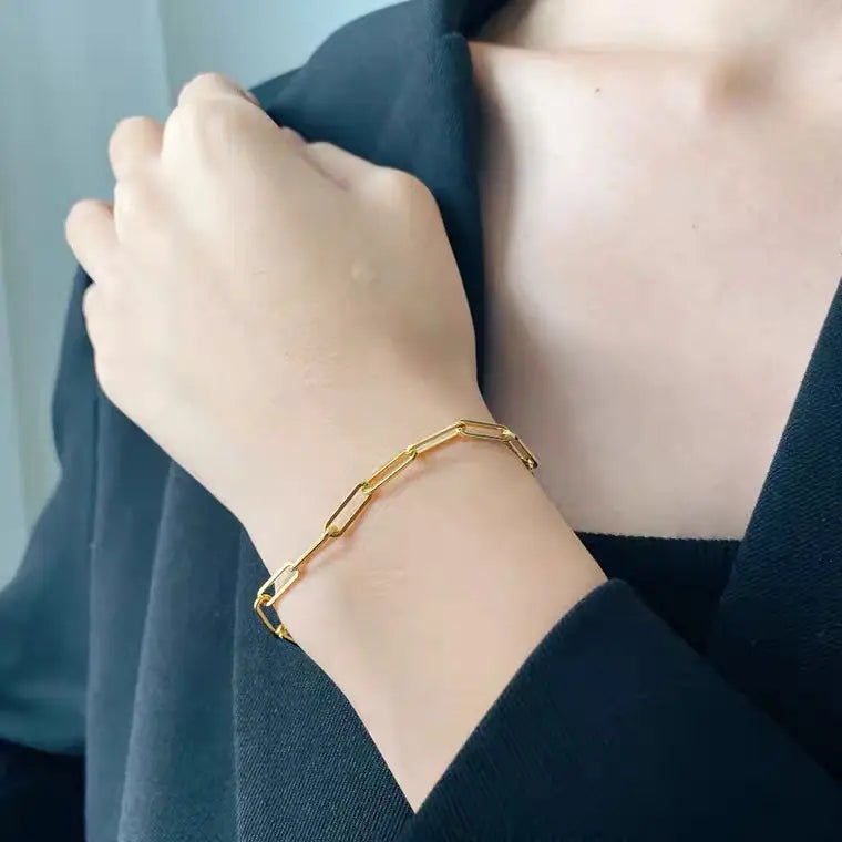 The Paperclip Bracelet