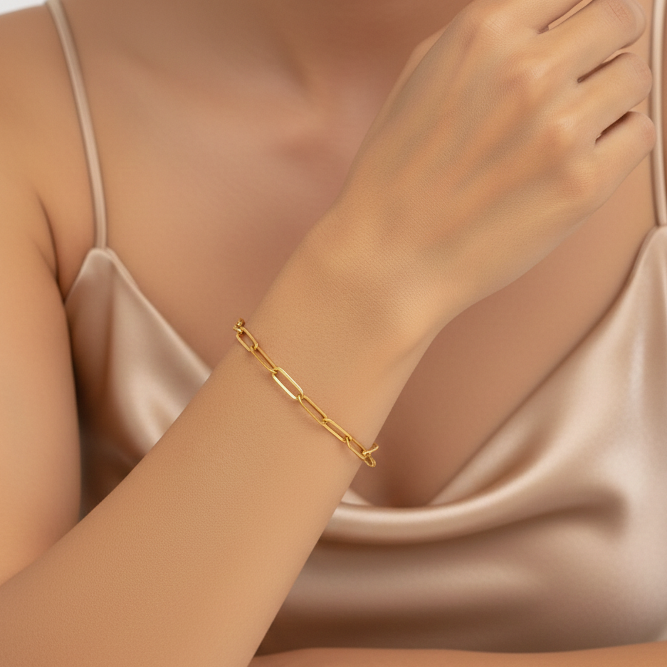 The Paperclip Bracelet