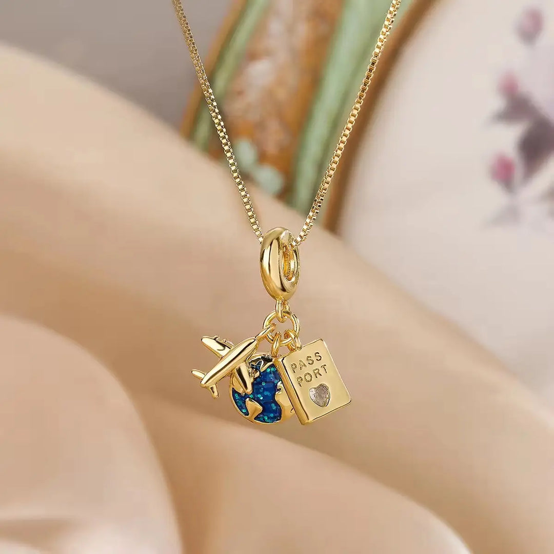 Globetrotter Pendant
