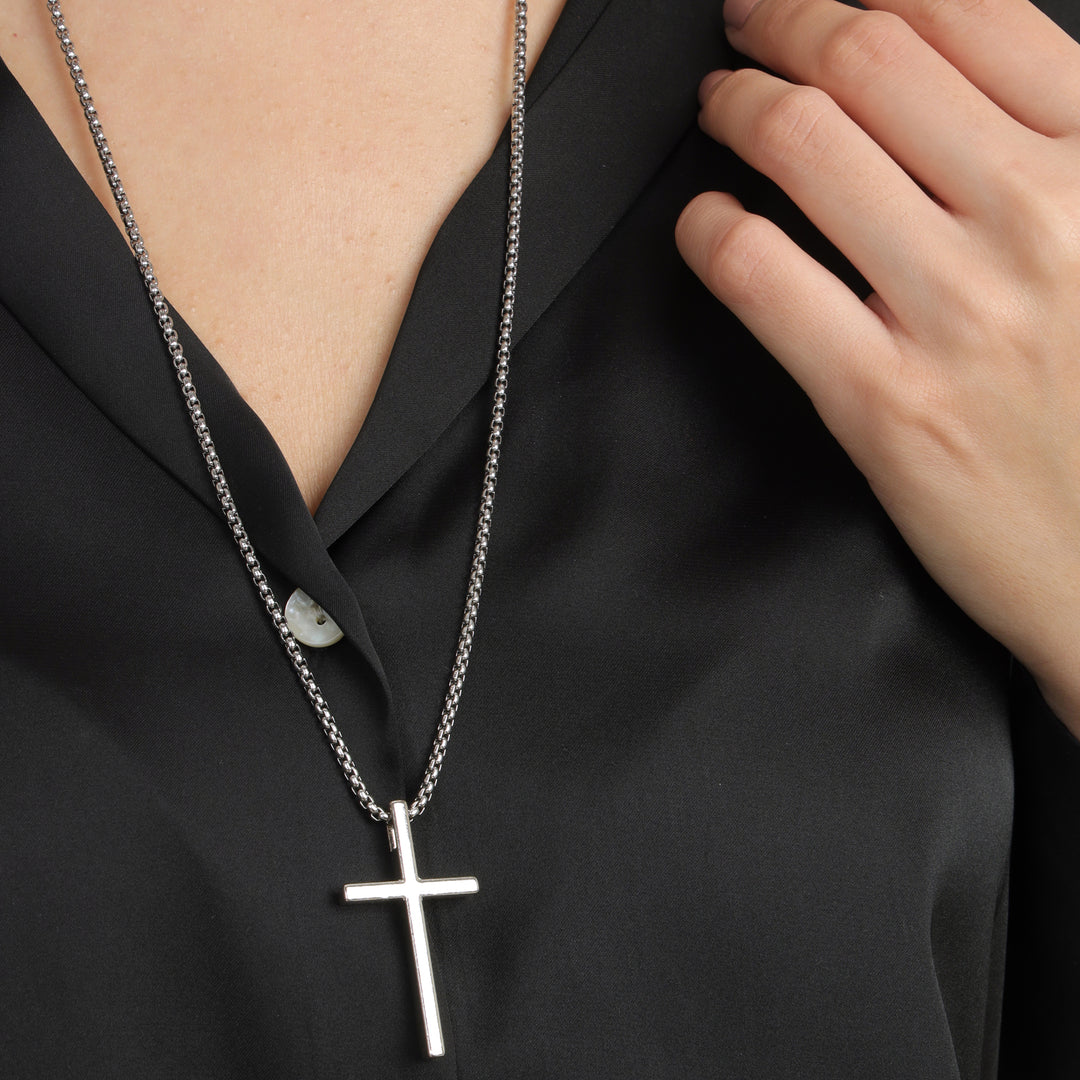The Cross Pendant