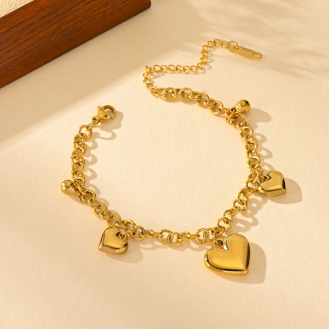 Classic Heart Charms Bracelet
