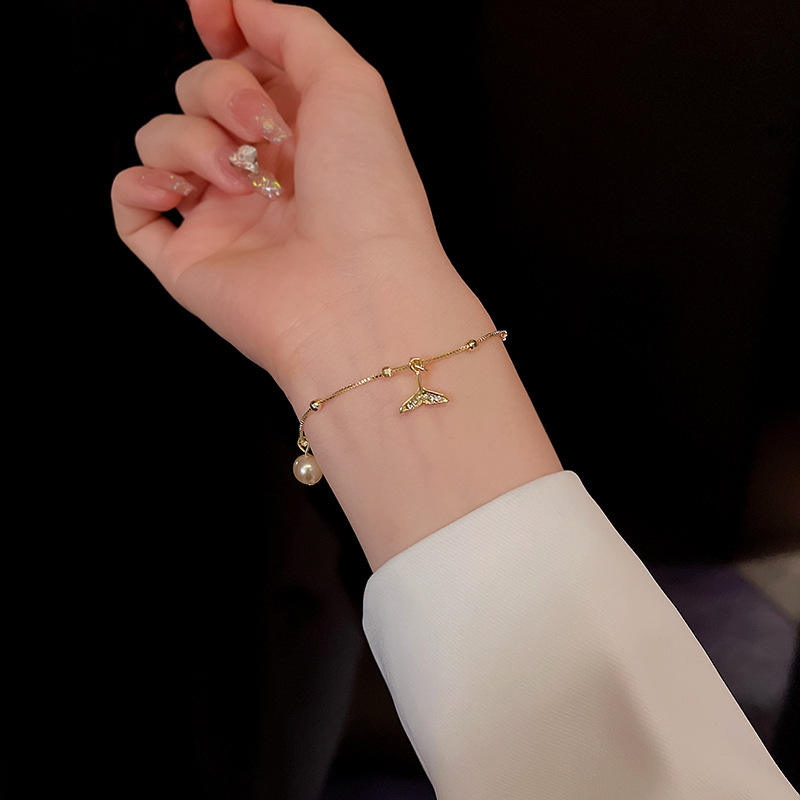 Minimal Mermaid Bracelet