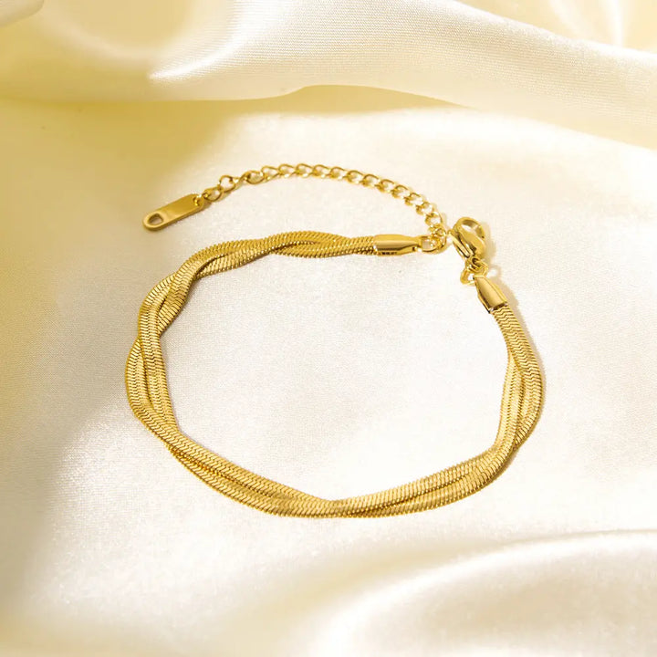 Twisted Snakechain Bracelet