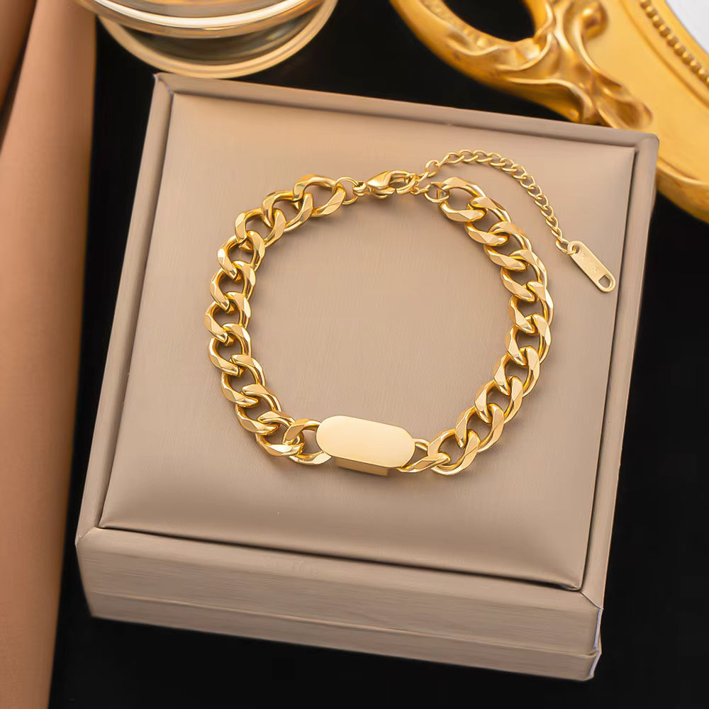 Statement Link Bracelet