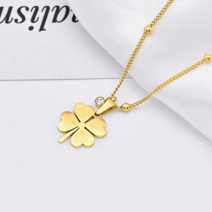 Fortuna Clover Pendant