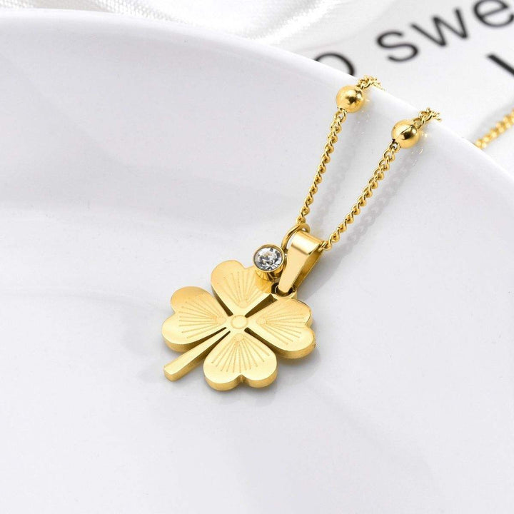 Fortuna Clover Pendant
