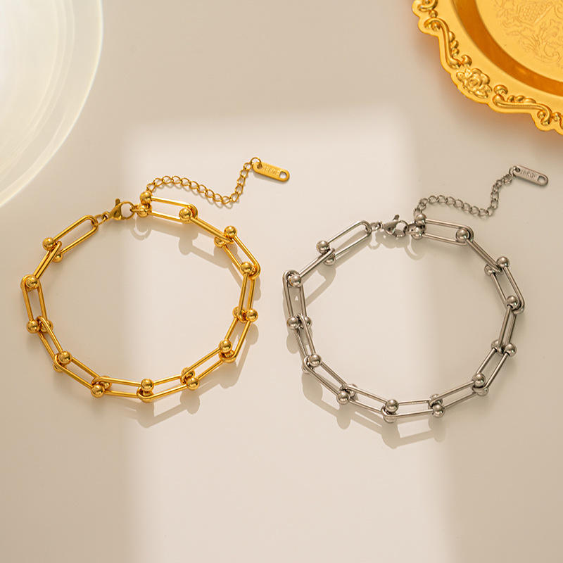 The Love Link Bracelet