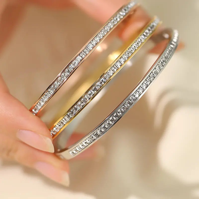 Classic Luxe Bangle
