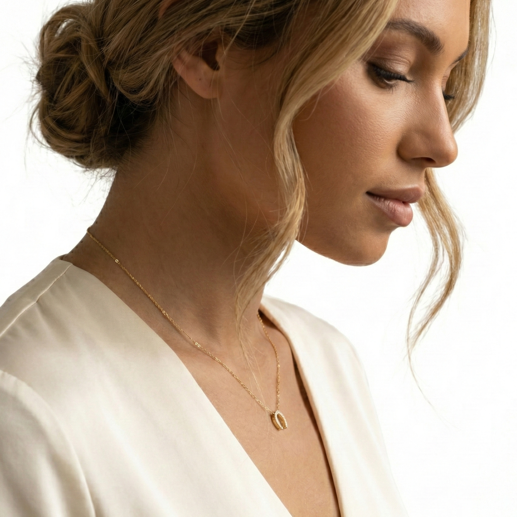 Fortune Horseshoe Necklace