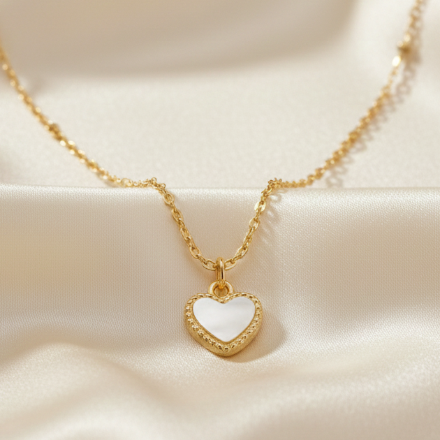 Holographic Heart Pendant