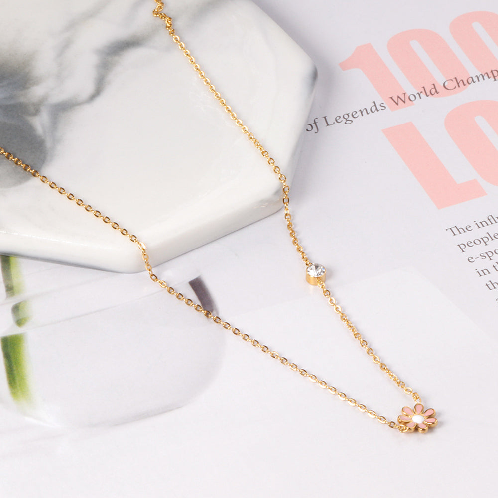 Daizy Blush Pendant