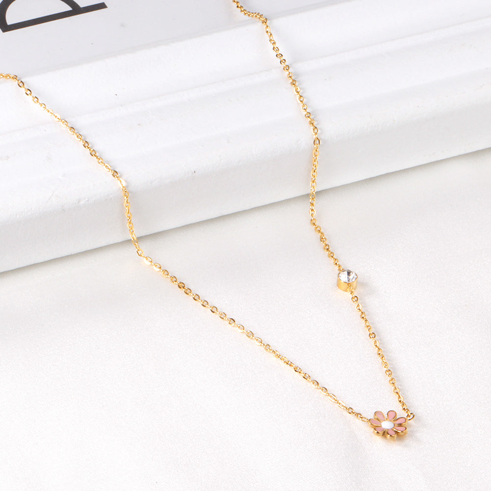 Daizy Blush Pendant
