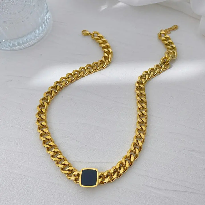Velvet Dusk Necklace