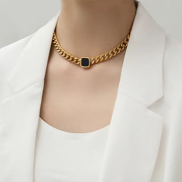 Velvet Dusk Necklace