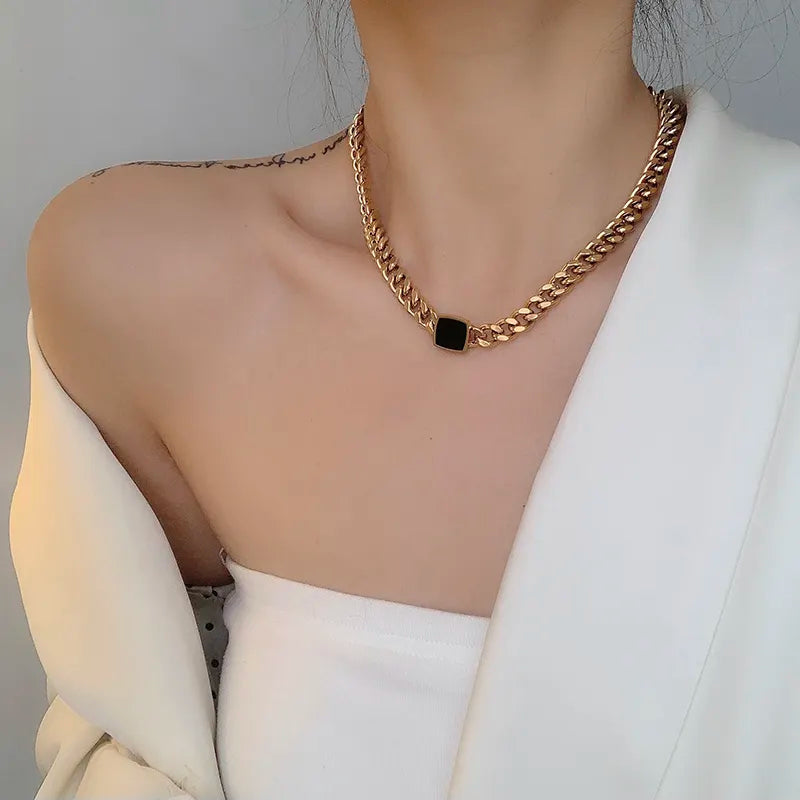 Velvet Dusk Necklace