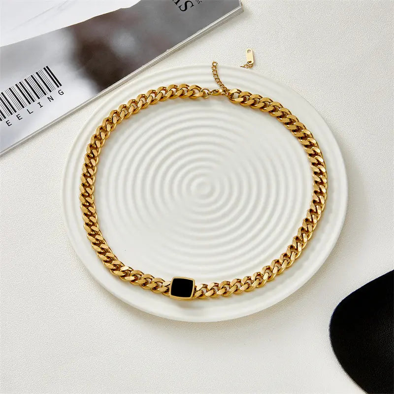Velvet Dusk Necklace
