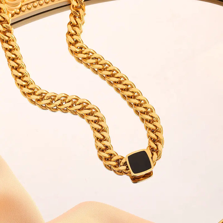 Velvet Dusk Necklace