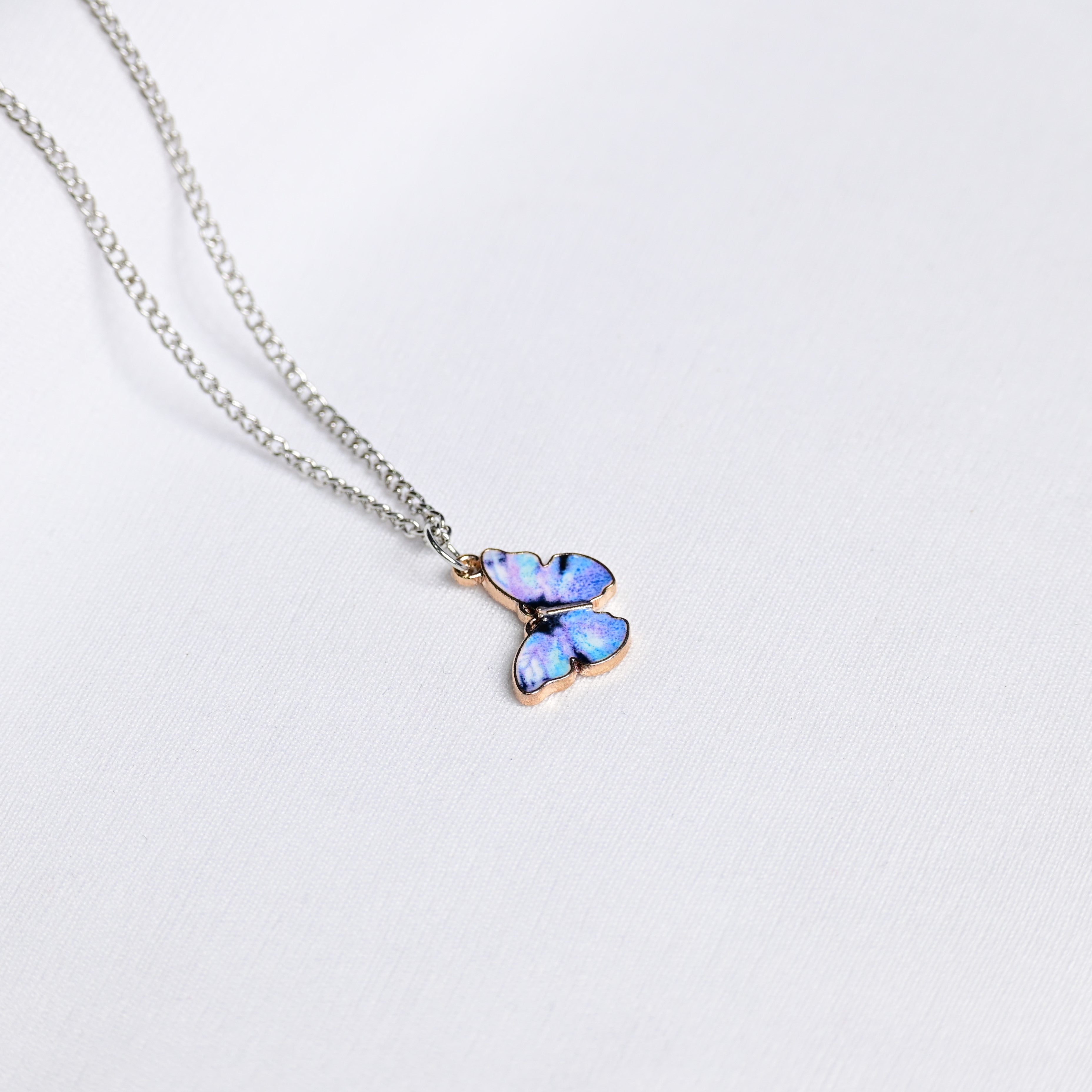 Lilac Butterfly Pendant - Fab Couture